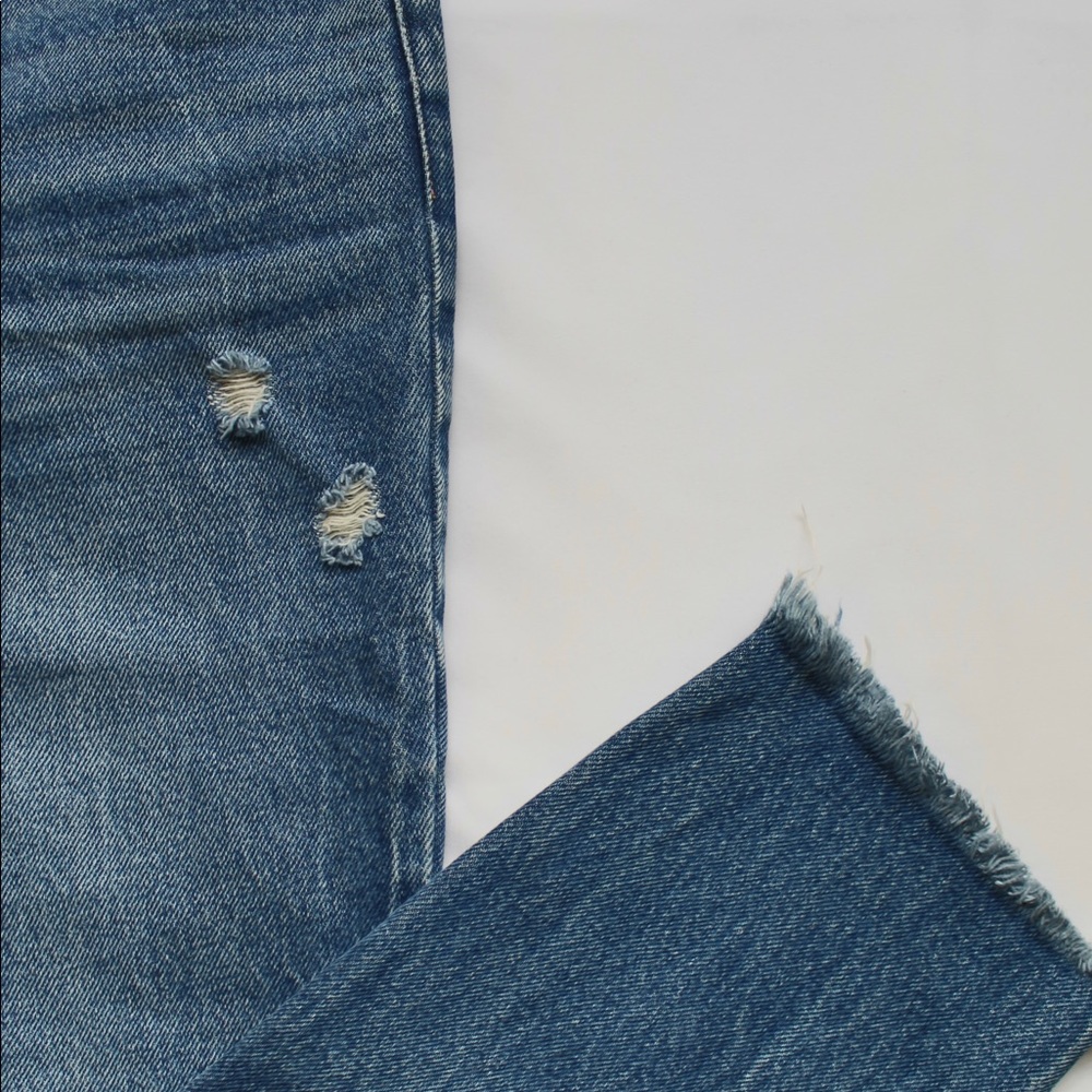 Abercrombie & Fitch Mom jeans, size 25 or 0 regular. - Picture 2 of 5